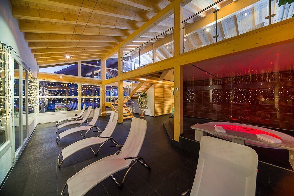 Wellness- Und Schneesporthotel Christiania Saas-Almagell Bagian luar foto